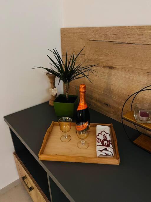 Sparrow Apartmens - Vrabcia Ulica 9, Košice Eksteriør bilde