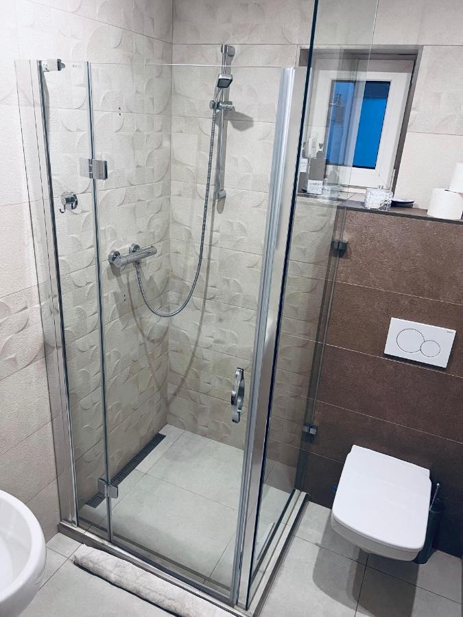 Sparrow Apartmens - Vrabcia Ulica 9, Košice Eksteriør bilde