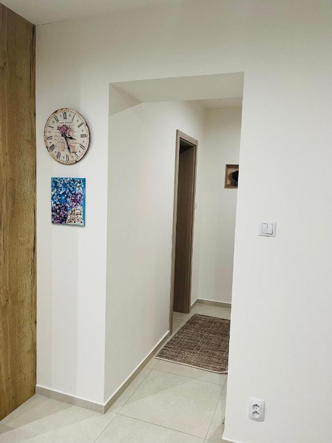 Sparrow Apartmens - Vrabcia Ulica 9, Košice Eksteriør bilde