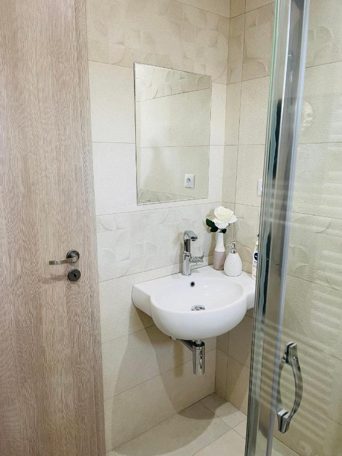 Sparrow Apartmens - Vrabcia Ulica 9, Košice Eksteriør bilde
