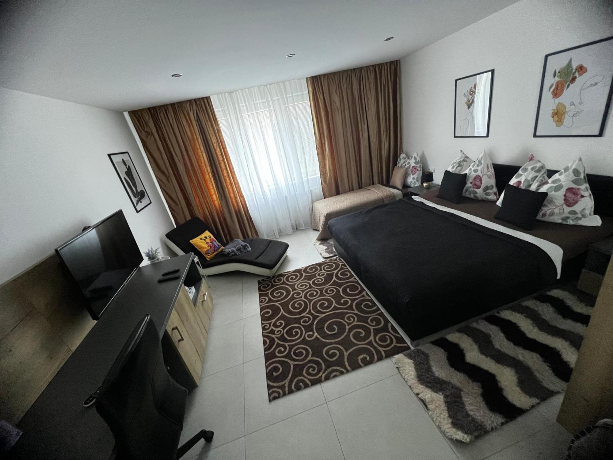 Sparrow Apartmens - Vrabcia Ulica 9, Košice Eksteriør bilde